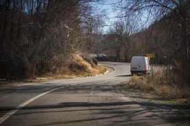 Bărbat cu Covid-19 fugit din spital, găsit mort pe marginea drumului la câțiva kilometri de casă